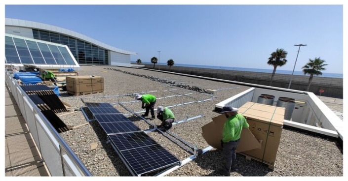 Carnival and Port of Barcelona teamed up with a Catalonia solar provider to install 1,350 panels at Palacruceros & Helix Cruise Center.