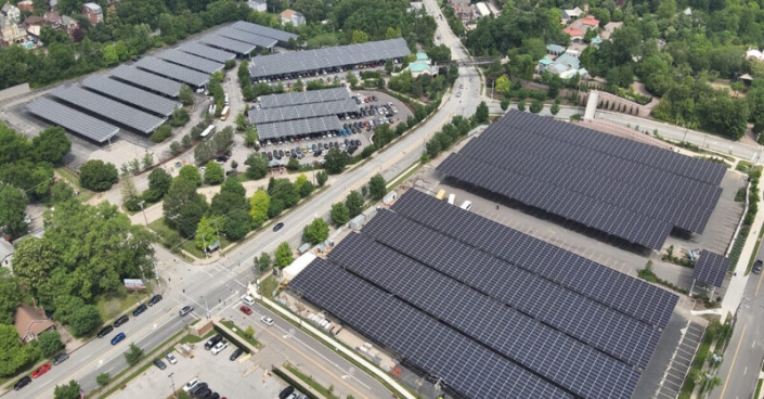 Terrasmart created a racking system for a 2.8 MW solar carport at Cincinnati Zoo, claimed to be the largest public solar array in the U.S.